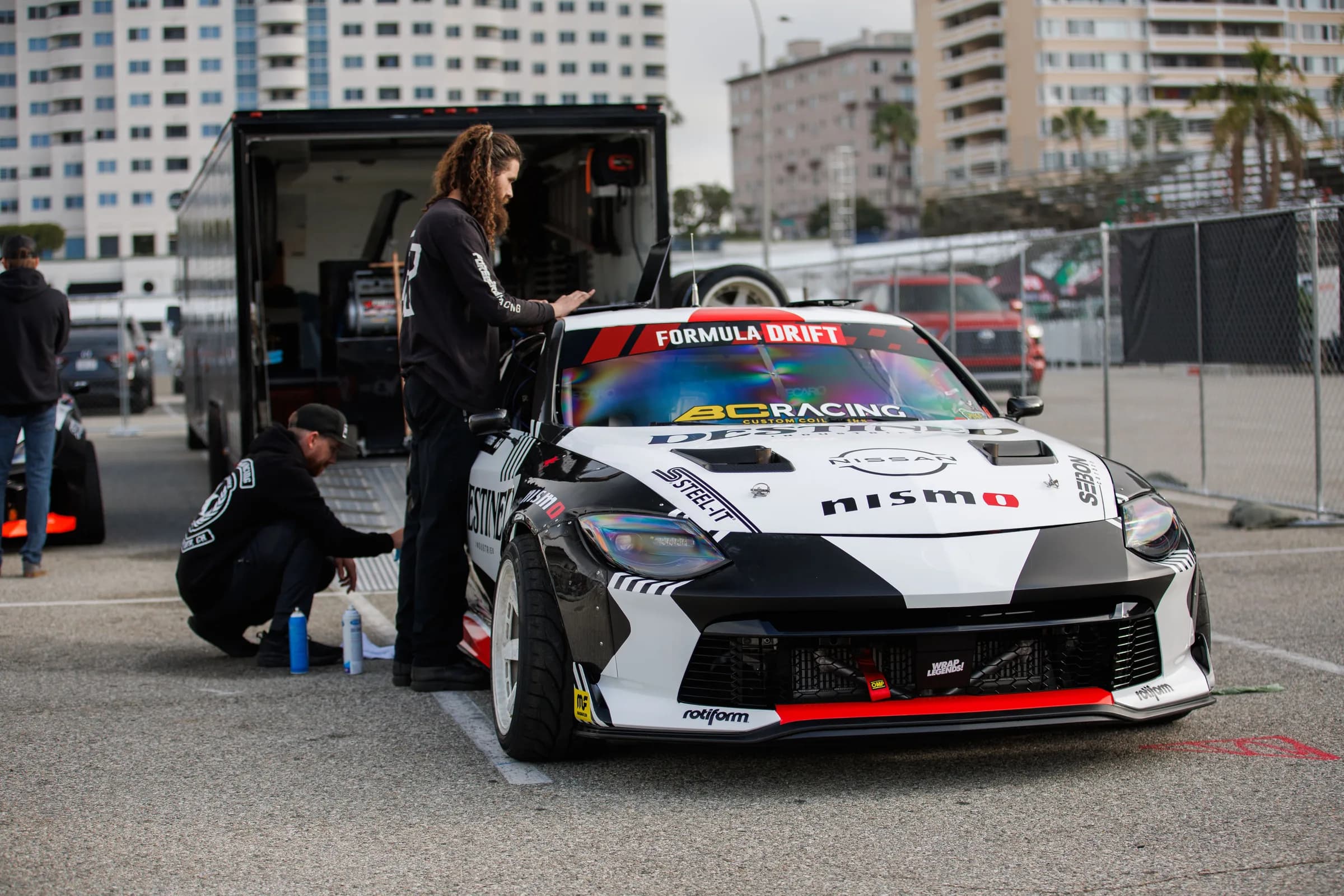 Nismo Z being prepped in the pits